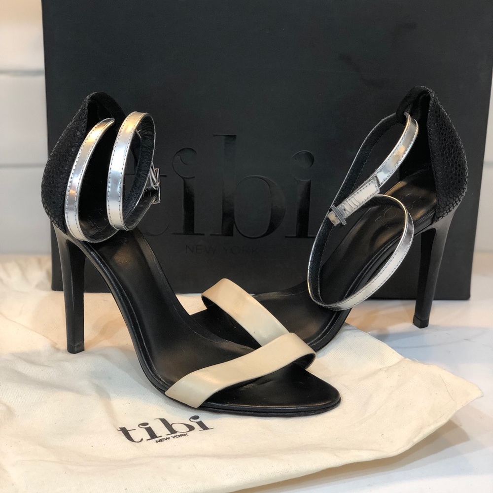 Tibi Amber heels in nude and silver. Size 36